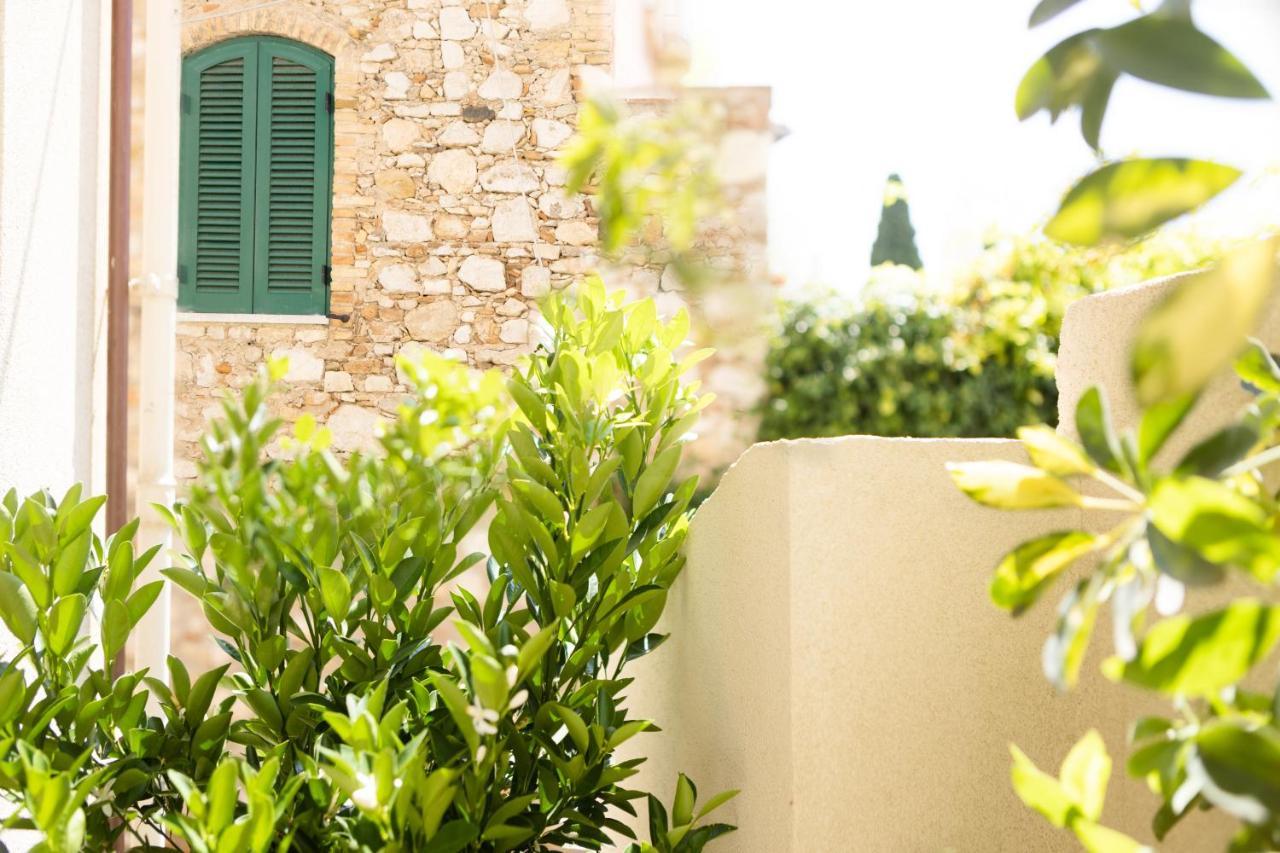 La Malandrina - Apartments & Suites Taormina Exterior foto